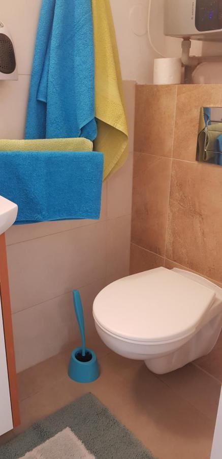 شقة Veltrusy  في Apartman Koi المظهر الخارجي الصورة